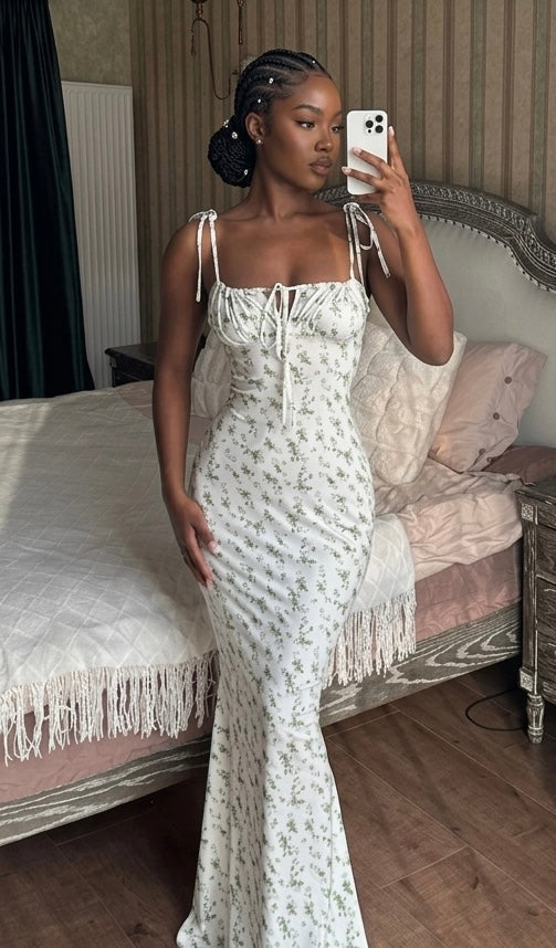 Robe à motif floraux