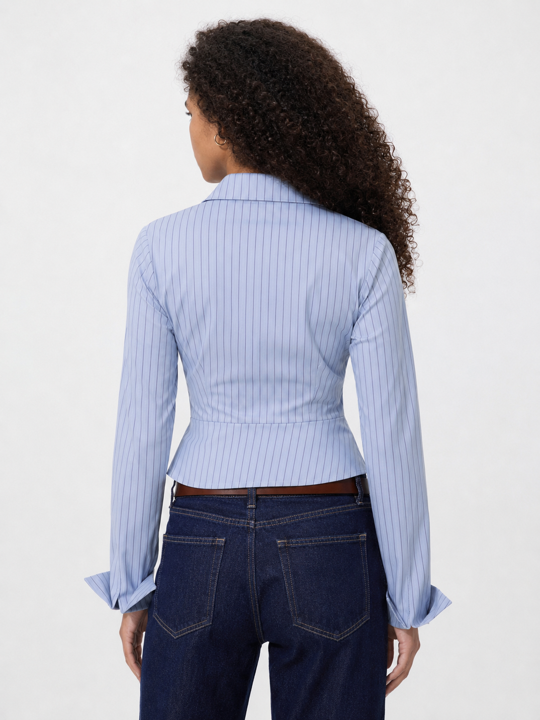 Chemise Asymétrique à Rayures – Élégance Structurée