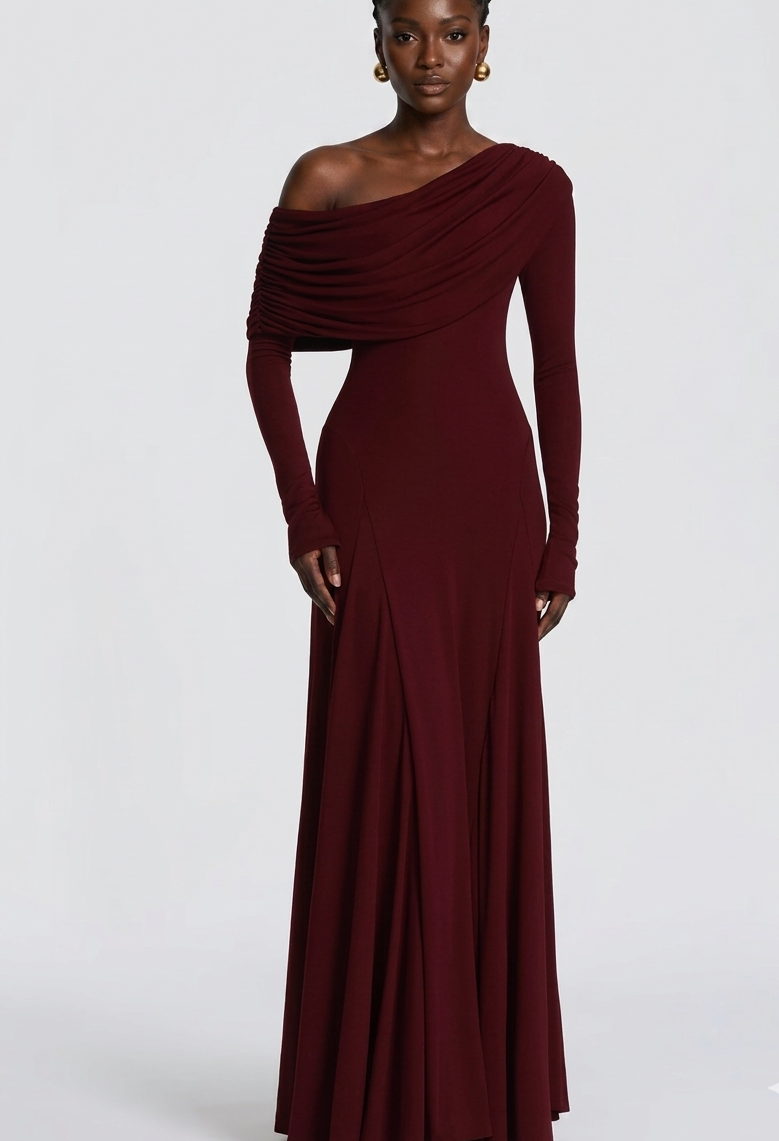 Robe courte bordeaux ou rose – Look féminin
