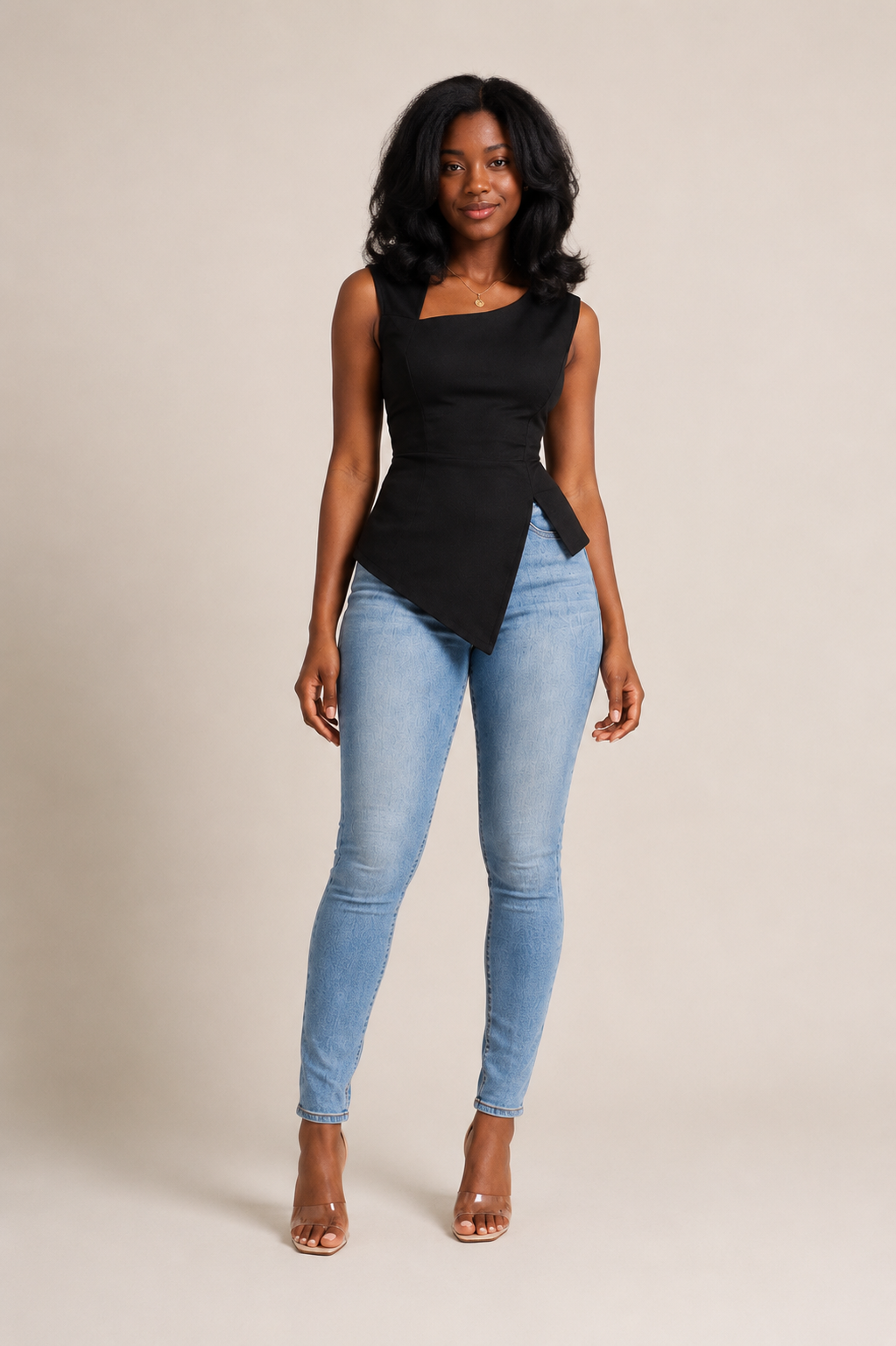 Top asymétrique sans manches – Style chic